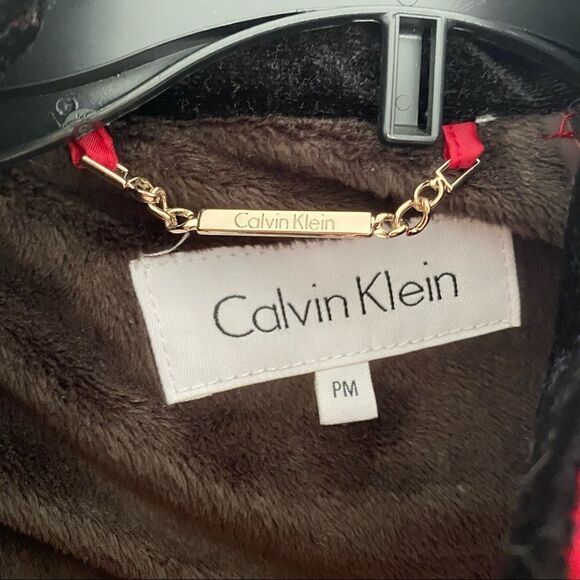 Calvin Klein Women’s Red Down Jacket - Picture 3 of 7